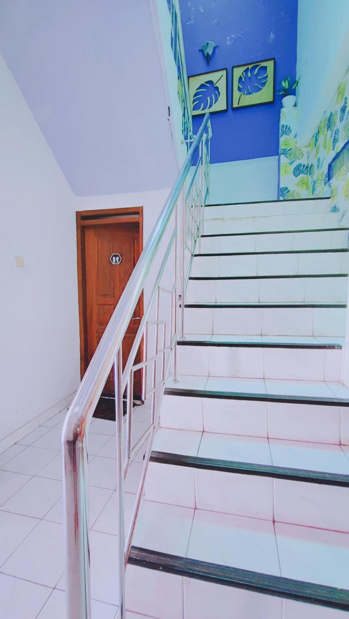 Glory Homestay Yogyakarta Ngoại thất bức ảnh