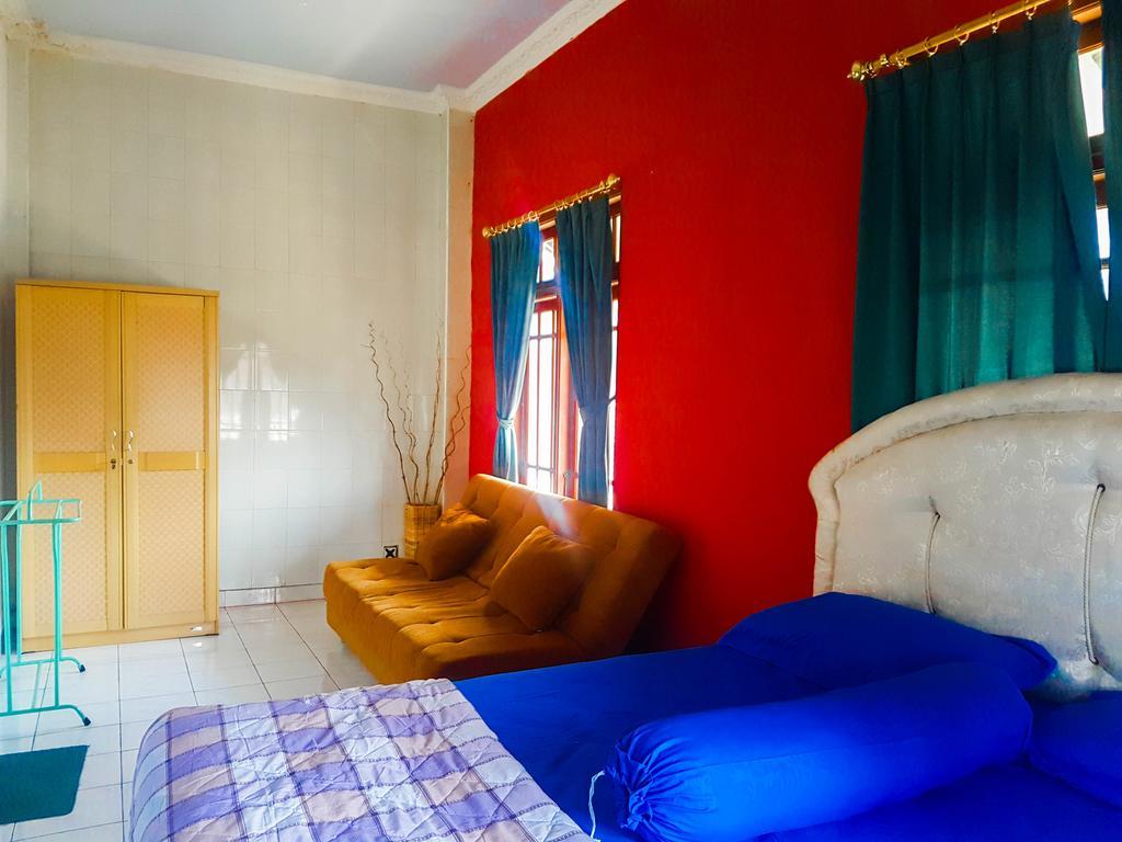 Glory Homestay Yogyakarta Ngoại thất bức ảnh